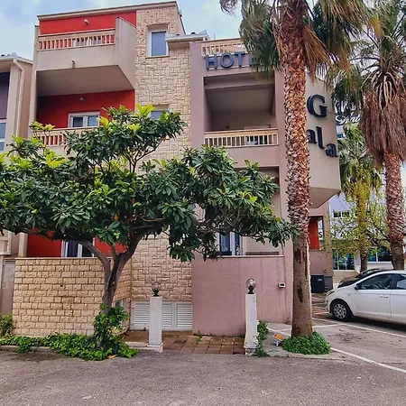San Antonio Hotel
