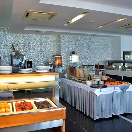 San Antonio Hotel 4*