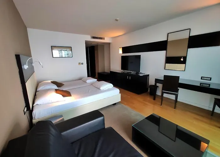 San Antonio 4*
