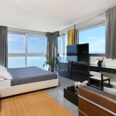 San Antonio Hotel 4*